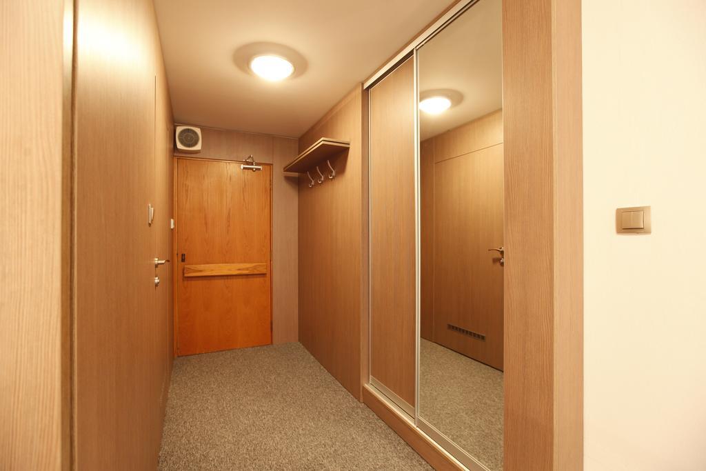 Maj Hotel Medical Wellness Piest'any Zimmer foto